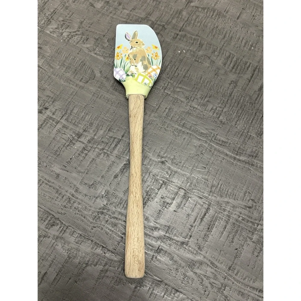 Sur La‎ Table Tovolo Spatulart Easter Bunny Silicone Spatula Wood Handle NWOT